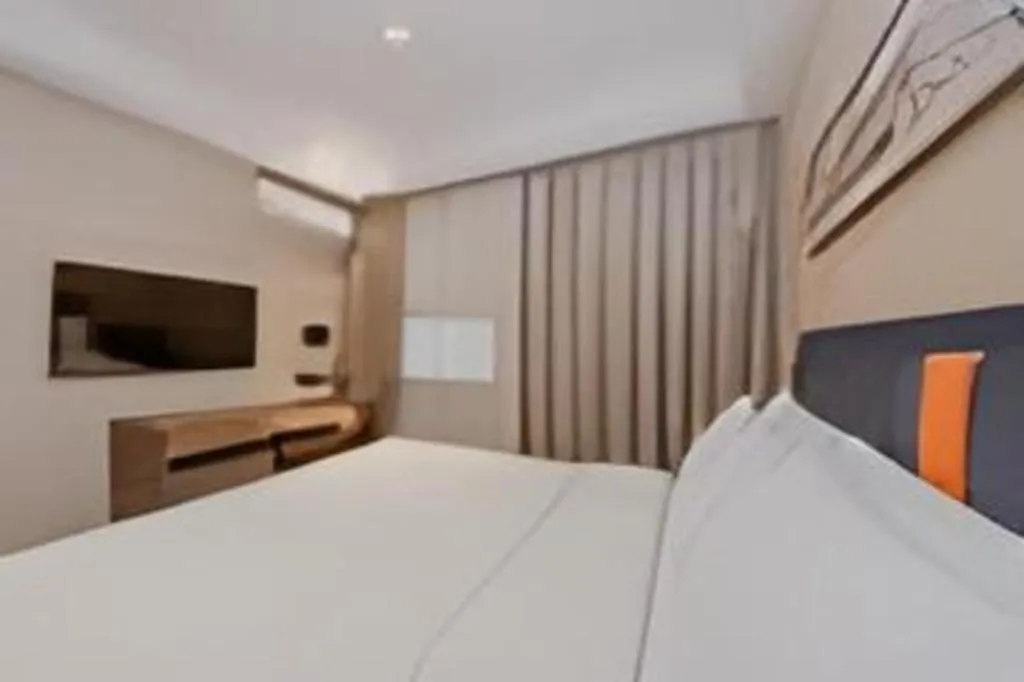 Bed in Yitel Shanghai Hongqiao Railway Station National Convention and Exhibition Center