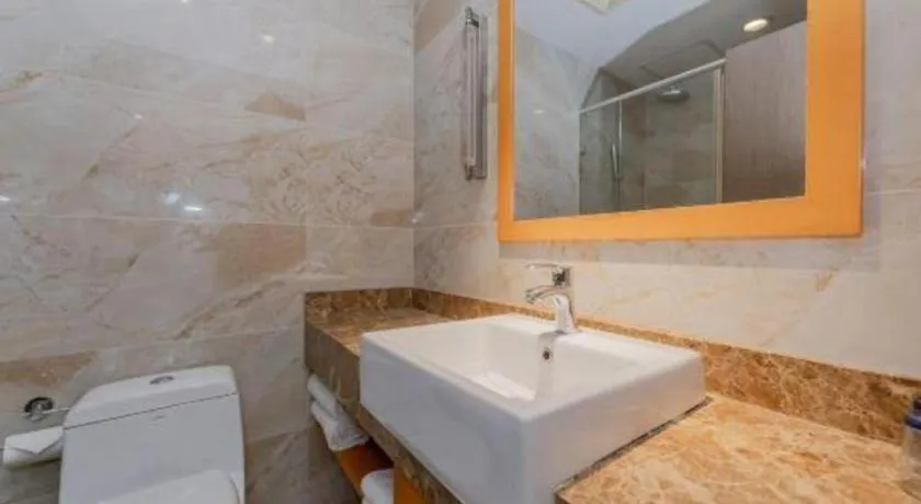 Yitel Shanghai Hongqiao Railway Station National Convention and Exhibition Center