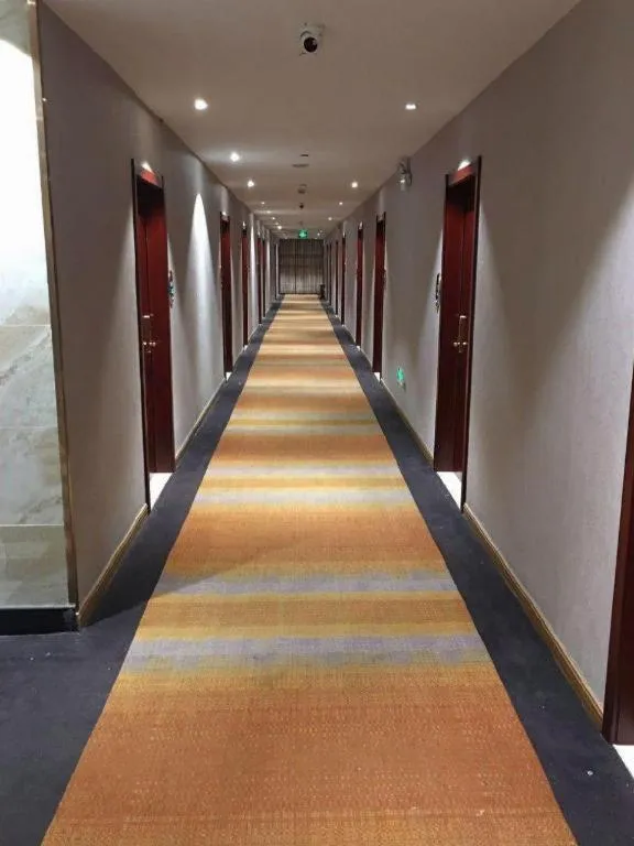 Yitel Shanghai Hongqiao Railway Station National Convention and Exhibition Center