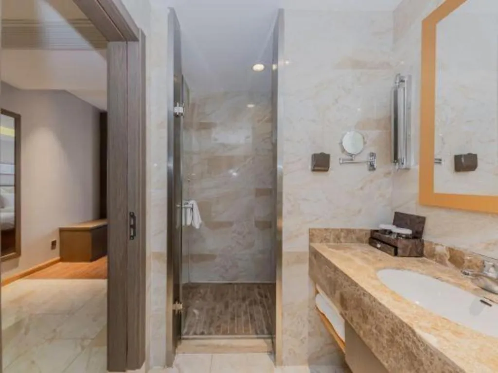 Yitel Shanghai Hongqiao Railway Station National Convention and Exhibition Center