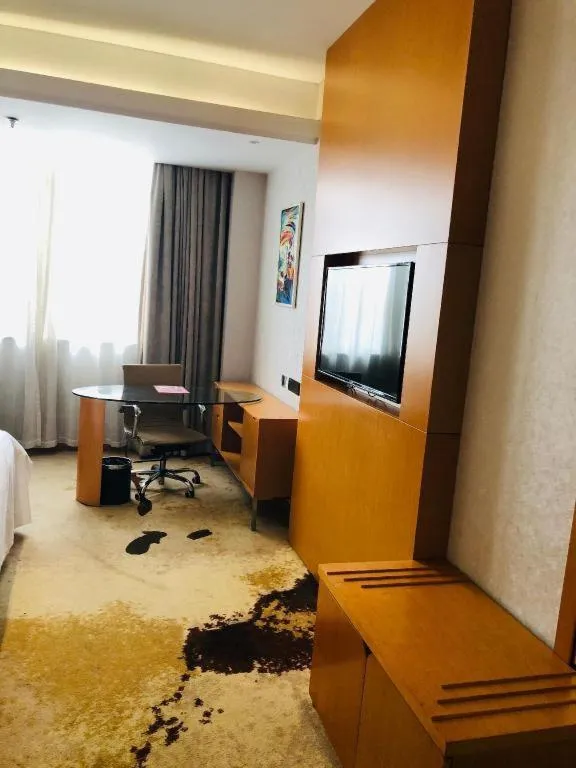 Yitel Shanghai Hongqiao Railway Station National Convention and Exhibition Center