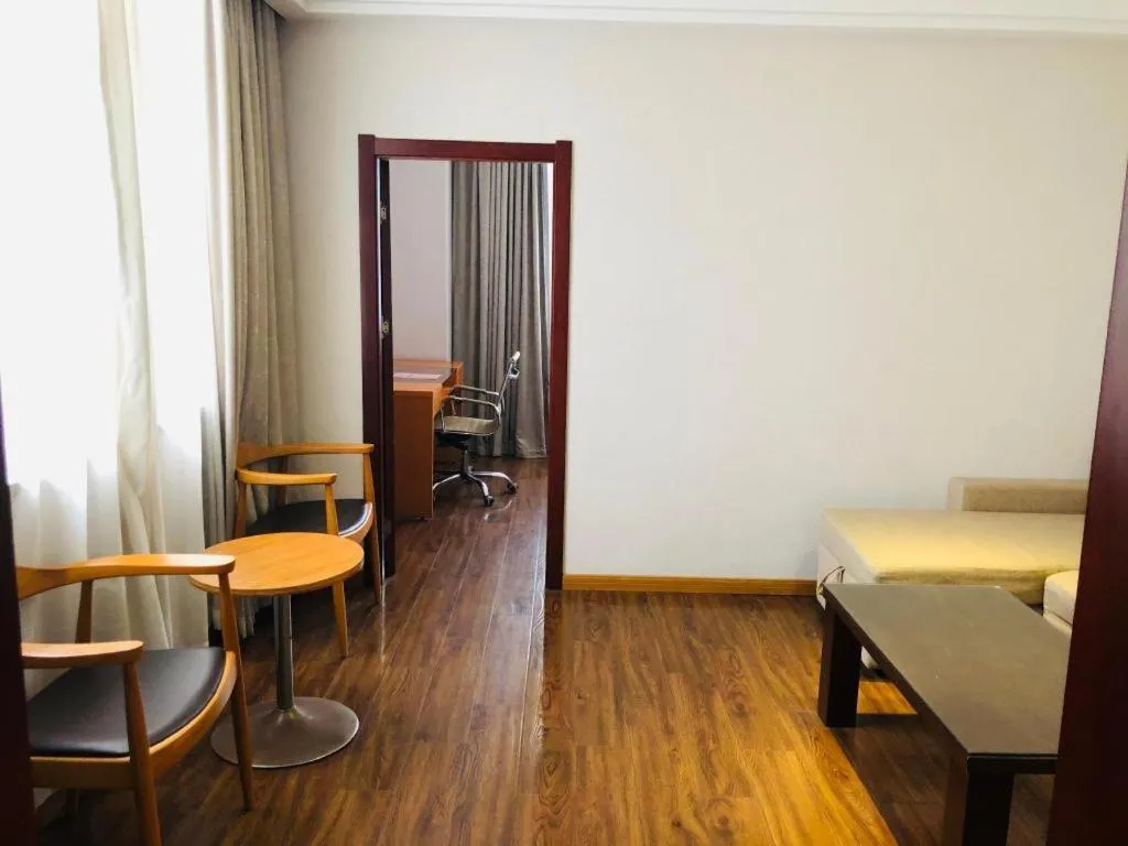 Yitel Shanghai Hongqiao Railway Station National Convention and Exhibition Center