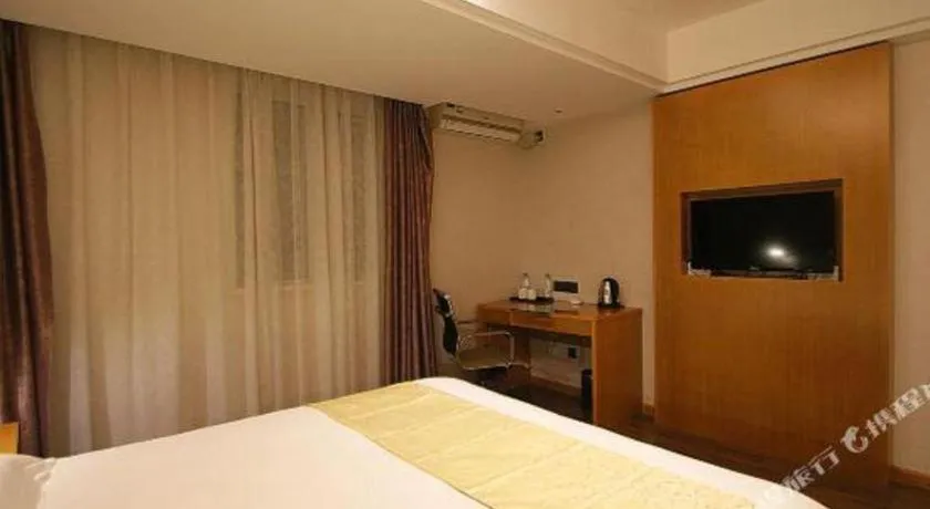 Bed in Yitel Shanghai Hongqiao Railway Station National Convention and Exhibition Center