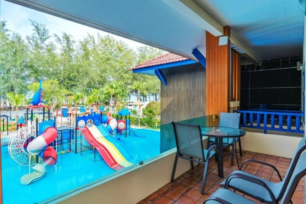 The Bed Vacation Rajamangala Hotel