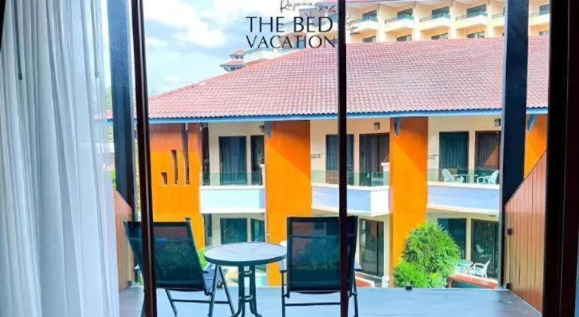 The Bed Vacation Rajamangala Hotel