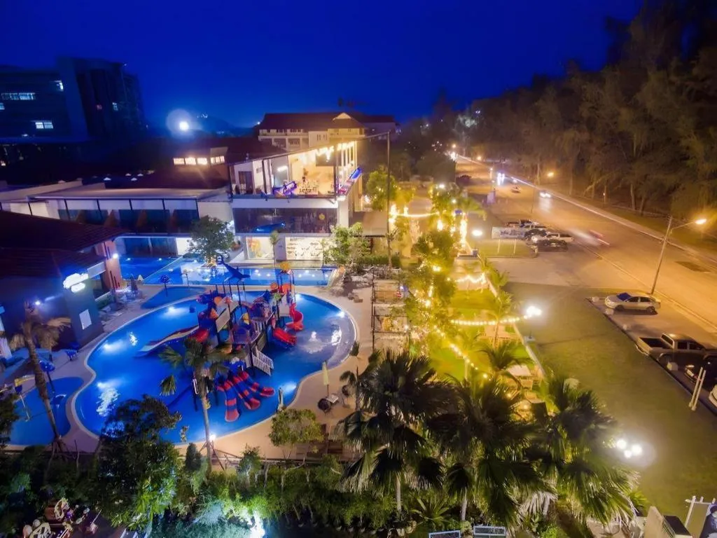 The Bed Vacation Rajamangala Hotel