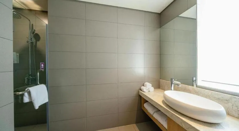 Yitel Shenyang Sanhao Street Shengjing Hospital