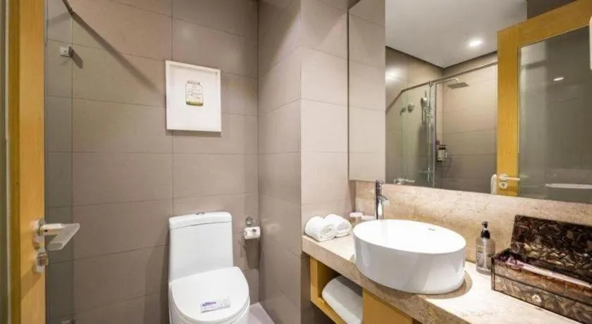 Yitel Shenyang Sanhao Street Shengjing Hospital