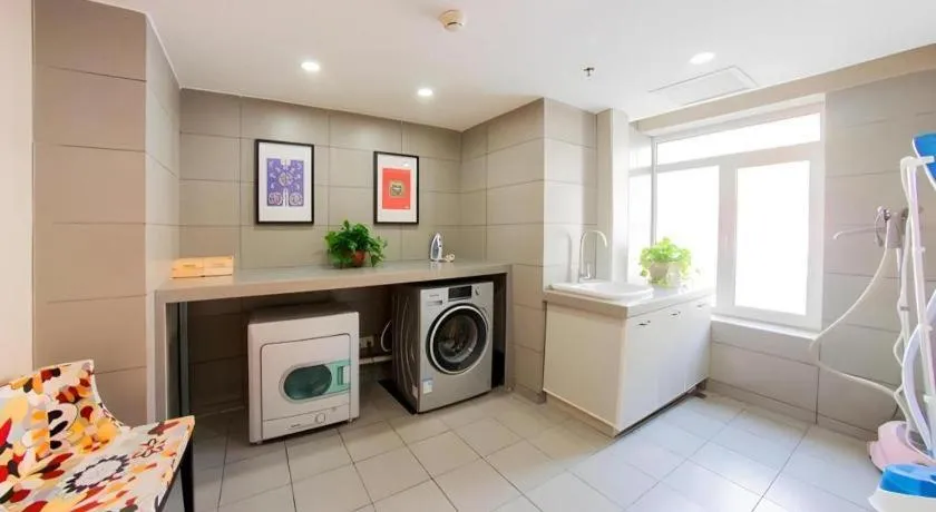 Yitel Shenyang Sanhao Street Shengjing Hospital