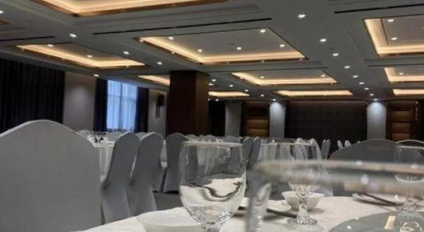 Yitel Xi'an Hi-tech Zone Wanda Plaza