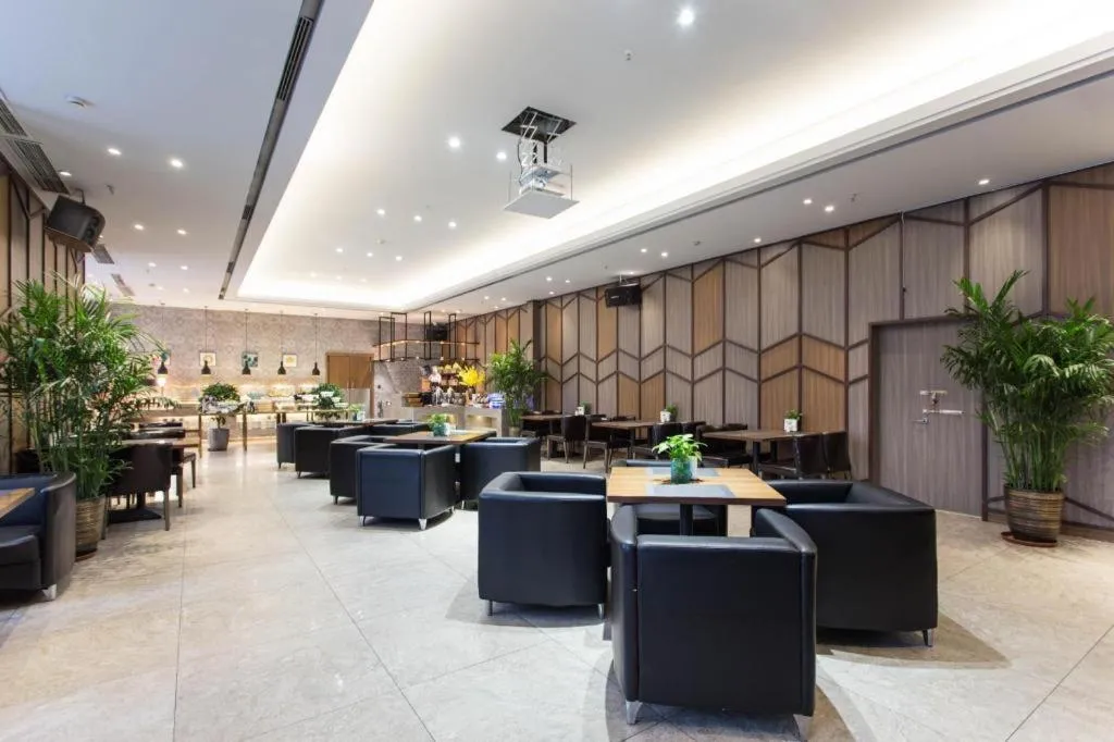 Yitel Shenyang Hunnan Olympic Sports Center Wanda Plaza