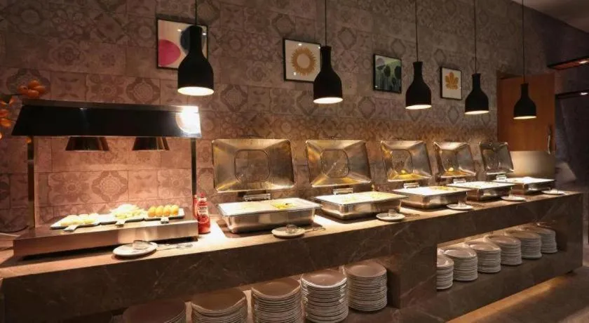 Yitel Shenyang Hunnan Olympic Sports Center Wanda Plaza