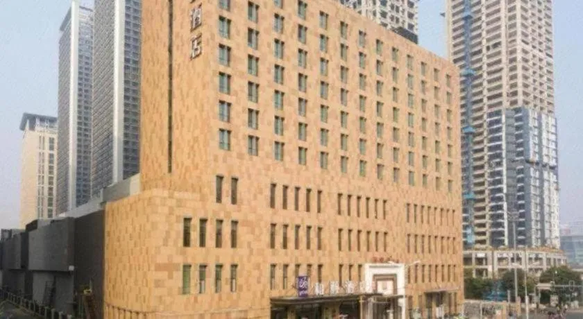 Yitel Shenyang Hunnan Olympic Sports Center Wanda Plaza