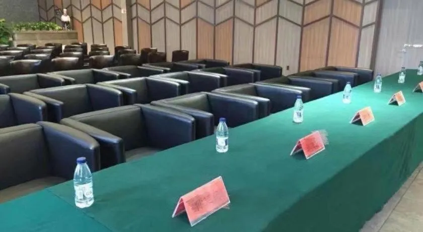 Yitel Shenyang Hunnan Olympic Sports Center Wanda Plaza