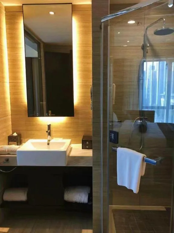 Yitel Shenyang Hunnan Olympic Sports Center Wanda Plaza