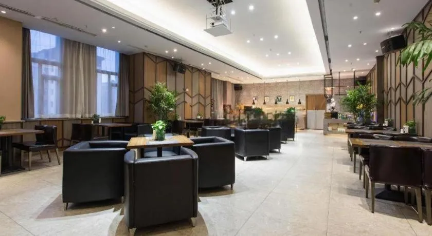 Yitel Shenyang Hunnan Olympic Sports Center Wanda Plaza