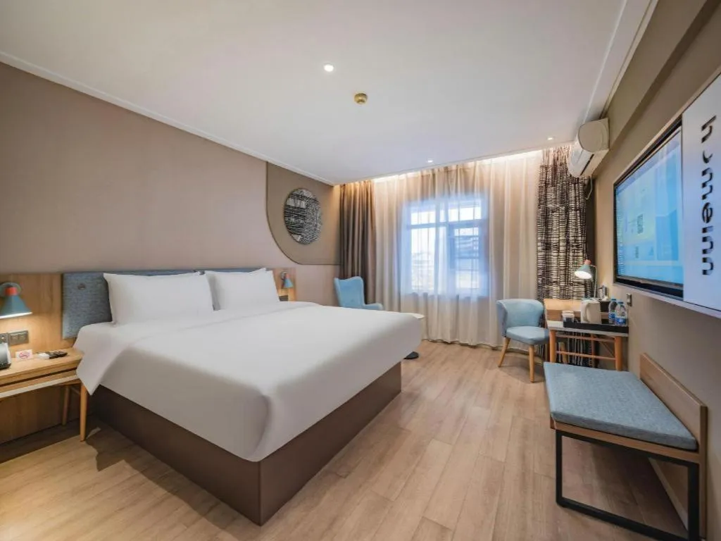 Bed in Home Inn Neo Leshan Central Food Street