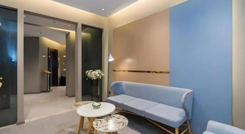 Home Inn Neo Leshan Central Food Street