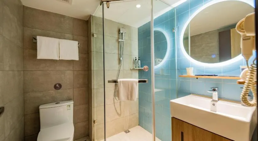 Home Inn Neo Leshan Central Food Street