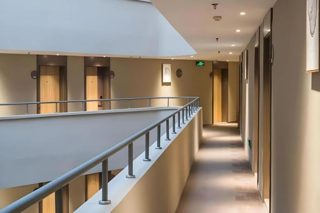 Home Inn Neo Leshan Central Food Street