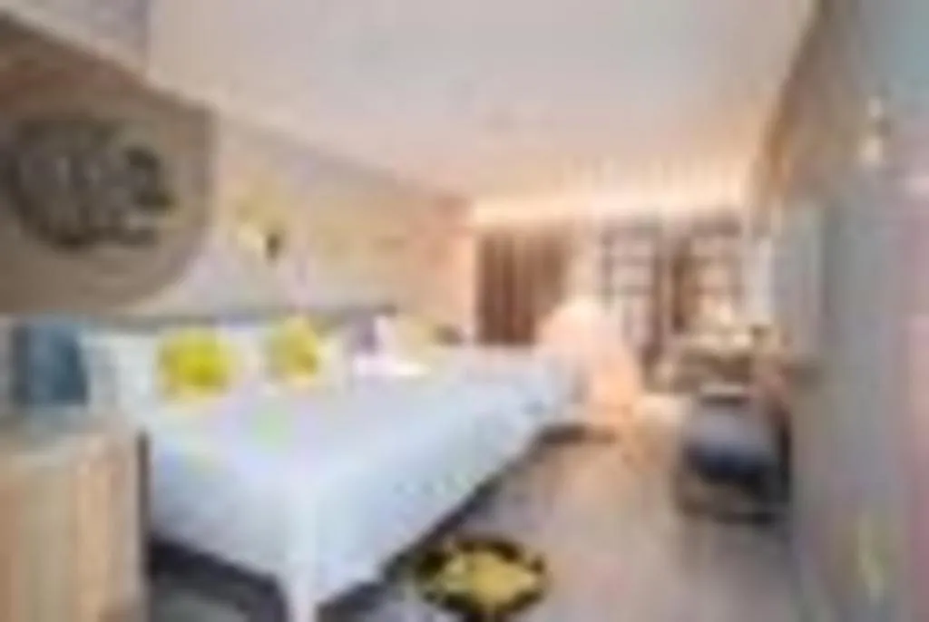 Bed in Home Inn Neo Leshan Central Food Street