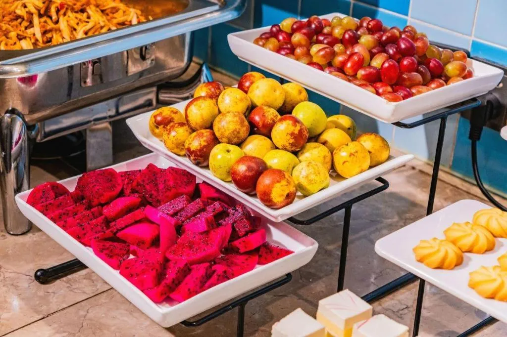 Home Inn Neo Leshan Central Food Street