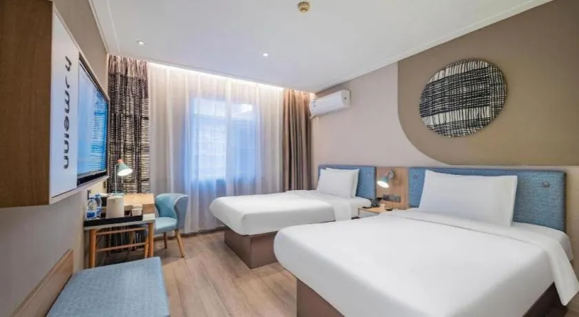 Bed in Home Inn Neo Leshan Central Food Street