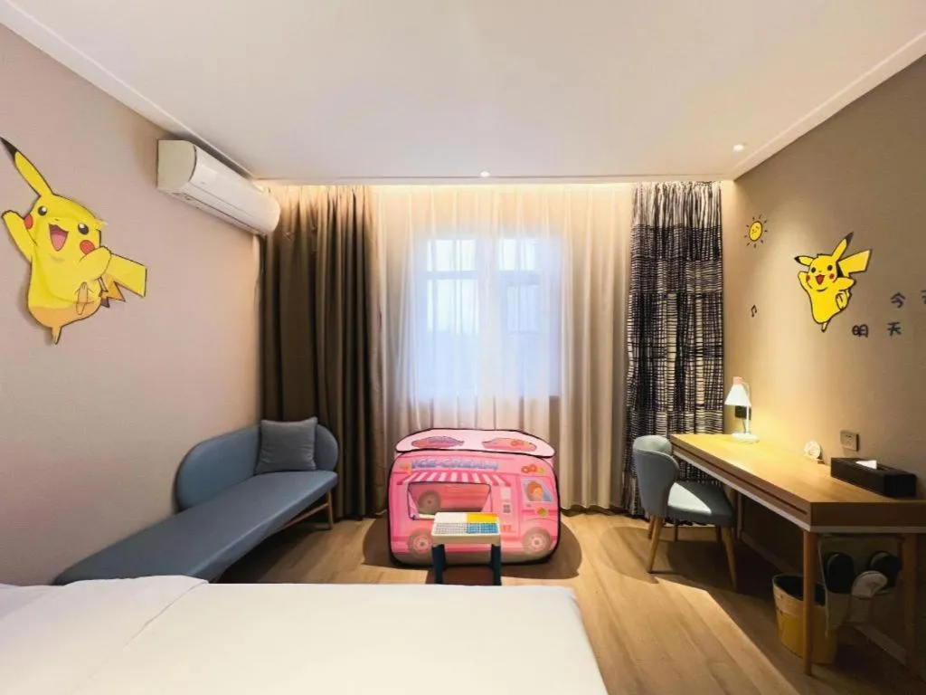 Bed in Home Inn Neo Leshan Central Food Street