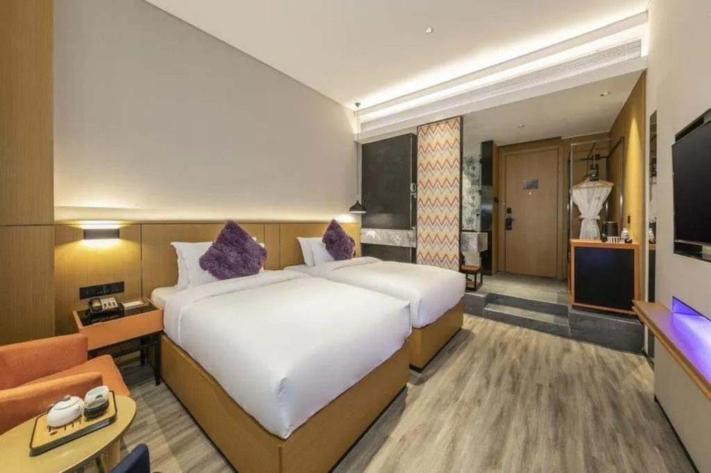 Bed in SOFIS POP HOTEL