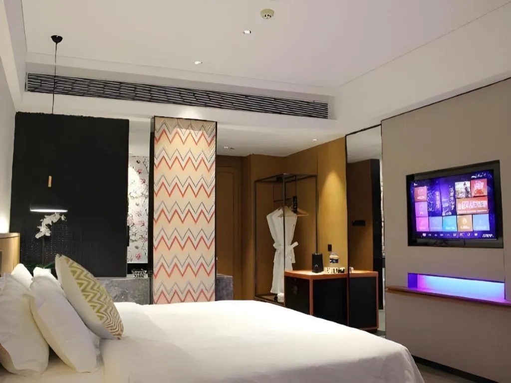 Bed in SOFIS POP HOTEL