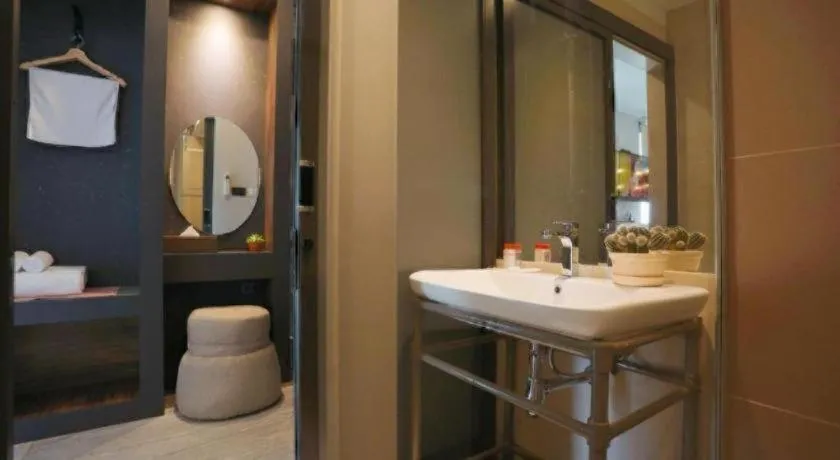 The River House Chiangkhan Hotel