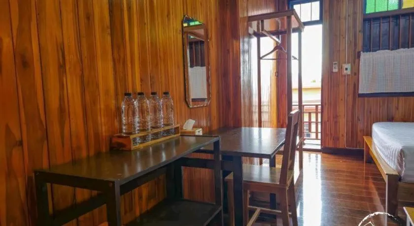 Bed in BankongRimkhong Chiangkhan - Adult Only