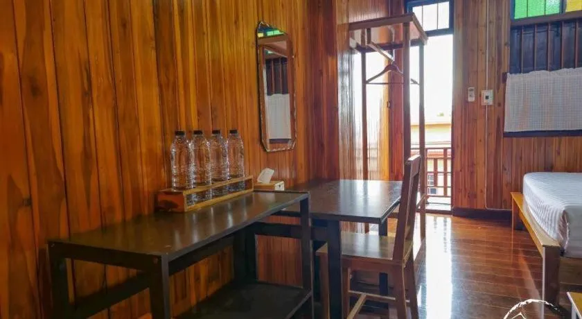 Bed in BankongRimkhong Chiangkhan - Adult Only