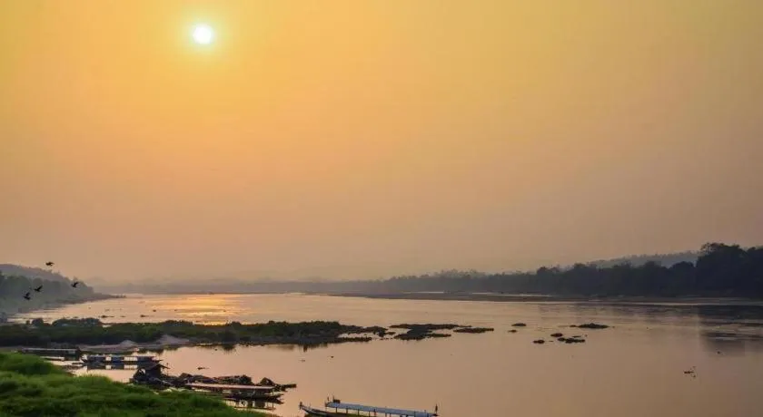 BankongRimkhong Chiangkhan - Adult Only