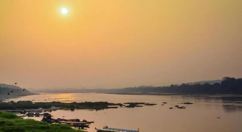 BankongRimkhong Chiangkhan - Adult Only