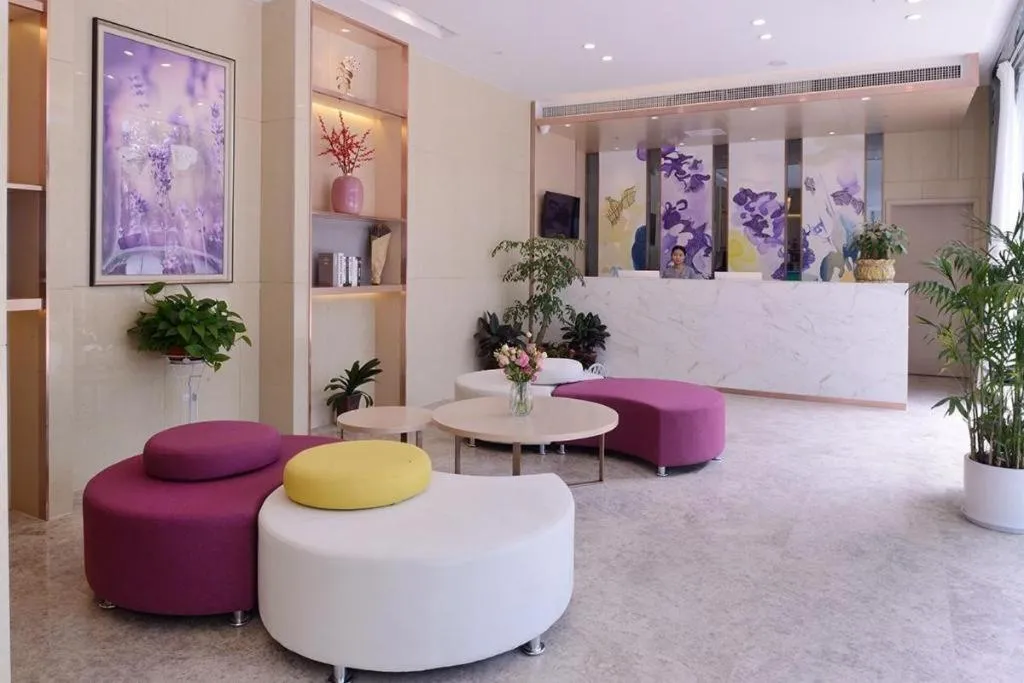 Lavande Hotel Wuhan Huazhong Normal University Guangbutun Metro Station