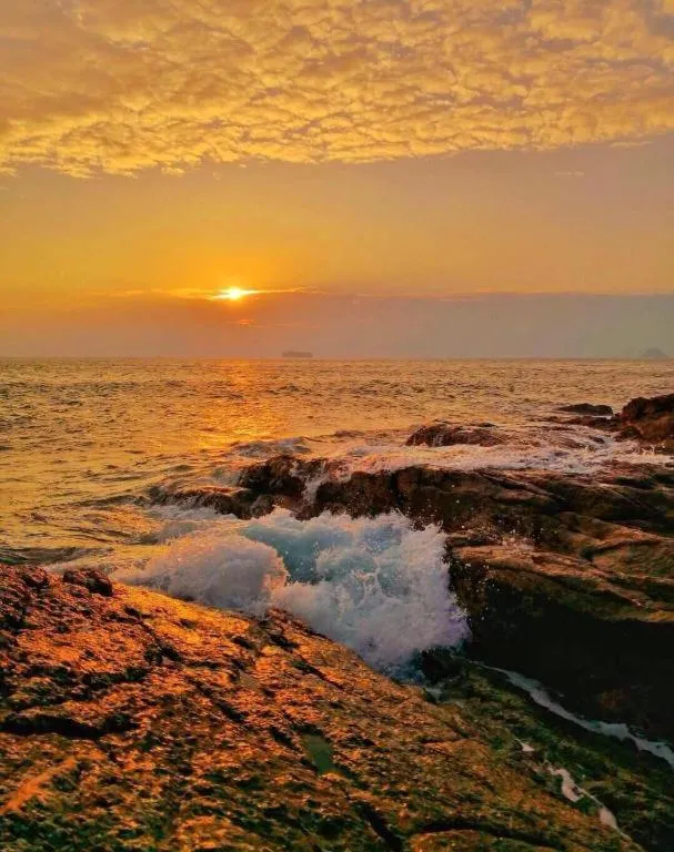 Lavande Hotels Shenzhen Longgang Dayun Center Jixiang Metro Station