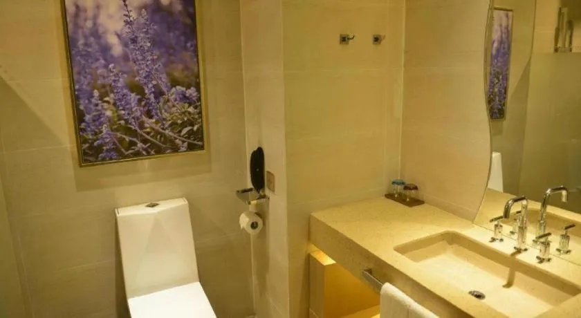 Lavande Hotels Changzhi City God Temple