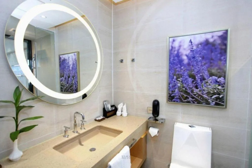 Lavande Hotels Changzhi City God Temple