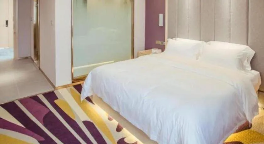 Bed in Lavande Hotels Jingshan Bus Station