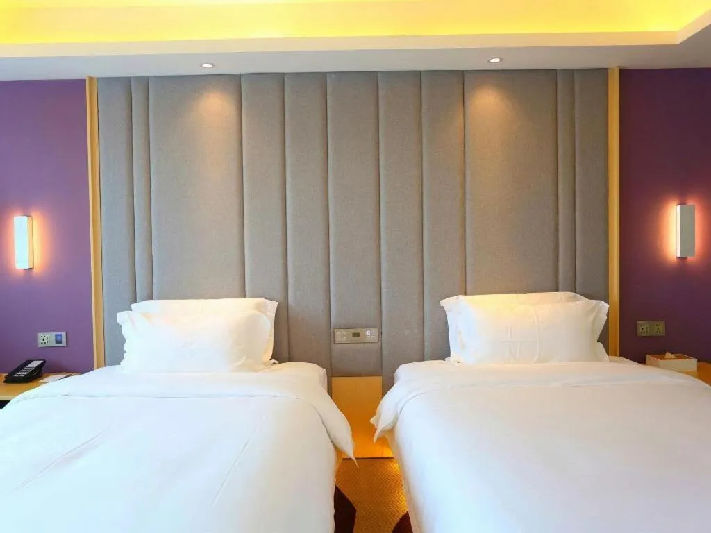 Bed in Lavande Hotels Jingshan Bus Station