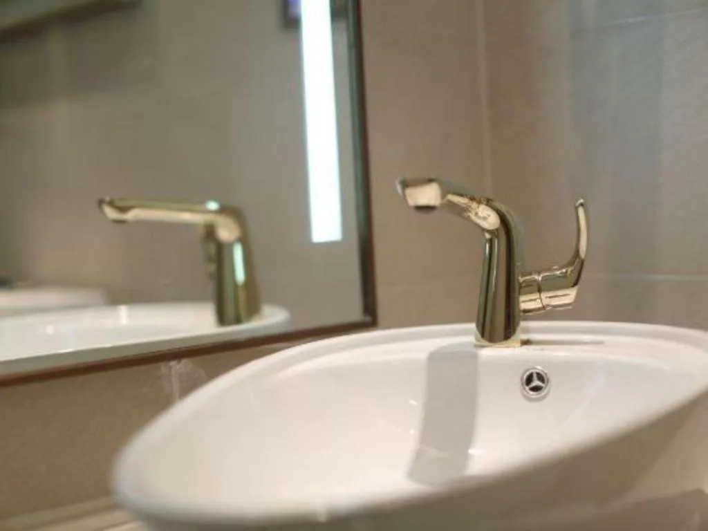 Lavande Hotels Jingshan Bus Station