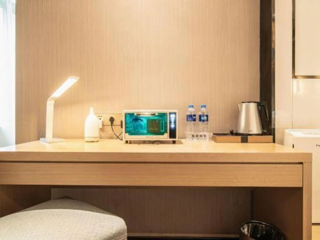 Lavande Hotel Xi'an 1st Fengcheng Road Municipal Library Metro Station