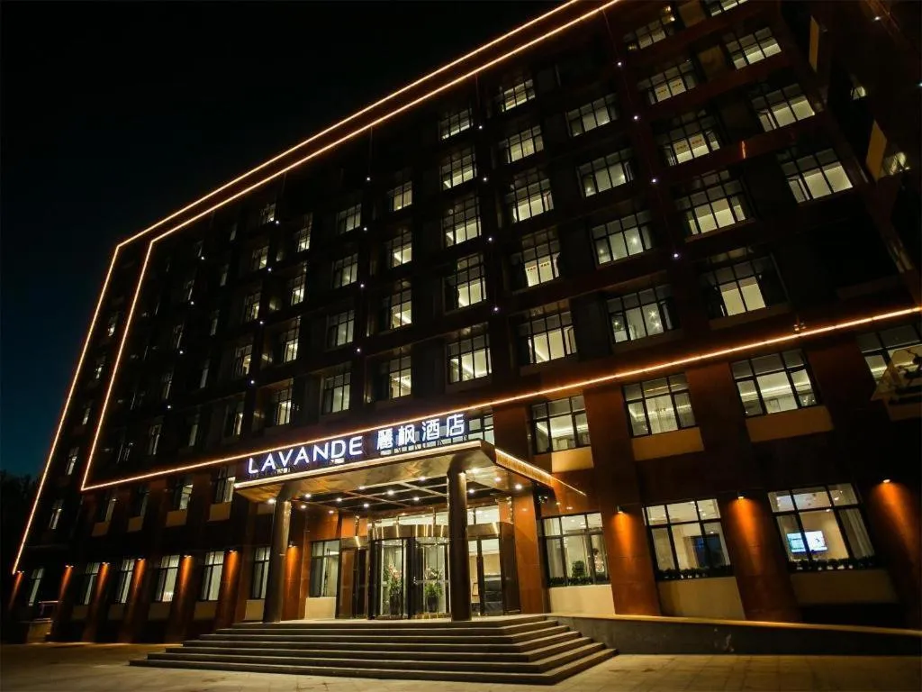 Lavande Hotels Tianjin Wuqing Highspeed ​​Railway Station Daguangming Center