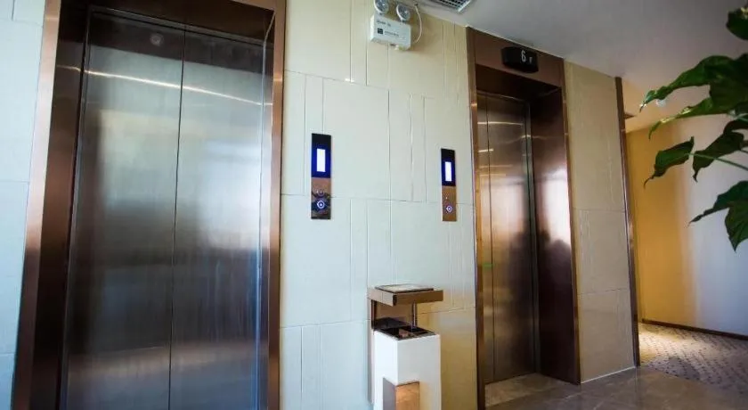 Lavande Hotels Tianjin Wuqing Highspeed ​​Railway Station Daguangming Center