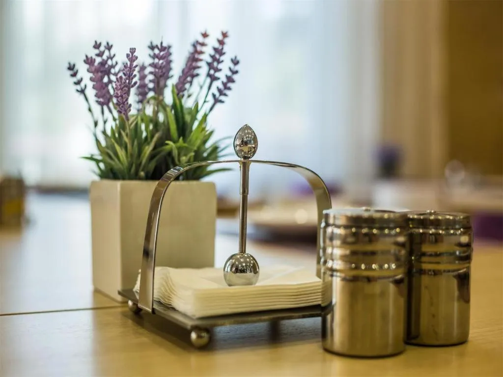 Lavande Hotels Tianjin Wuqing Highspeed ​​Railway Station Daguangming Center