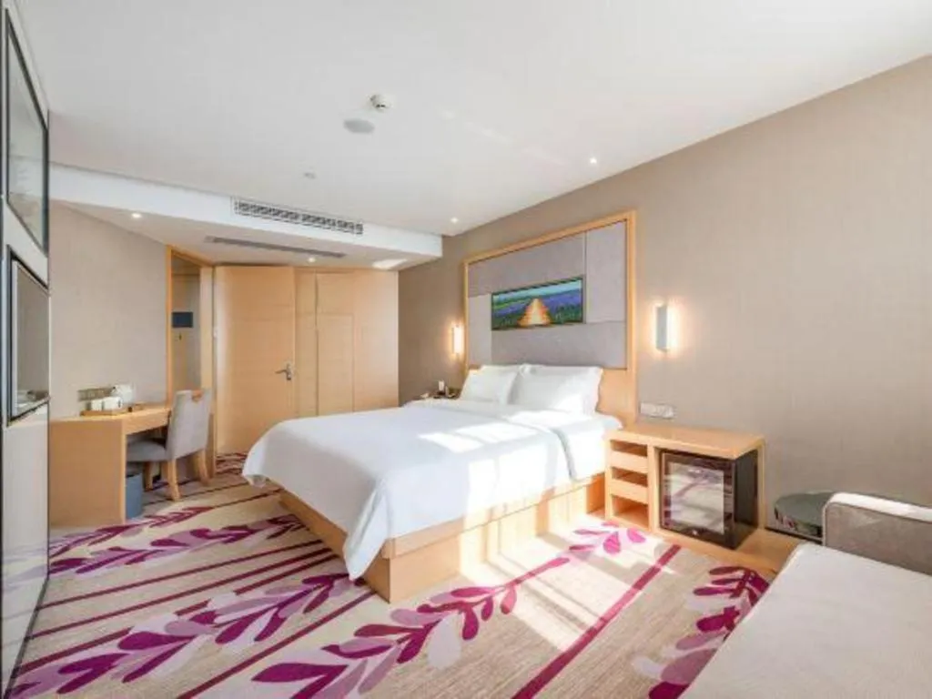 Bed in Lavande Hotels Guangzhou Jiahe Wanggang Metro Station Junhe Avenue