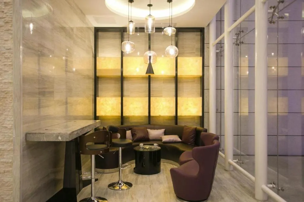 Lavande Hotels Guangzhou Jiahe Wanggang Metro Station Junhe Avenue