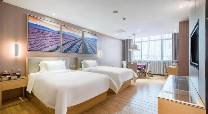 Bed in Lavande Hotels Guangzhou Jiahe Wanggang Metro Station Junhe Avenue