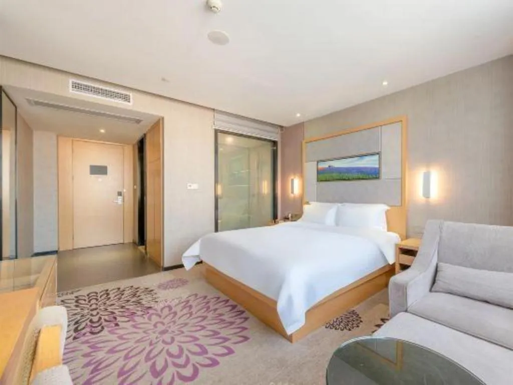 Bed in Lavande Hotels Guangzhou Jiahe Wanggang Metro Station Junhe Avenue